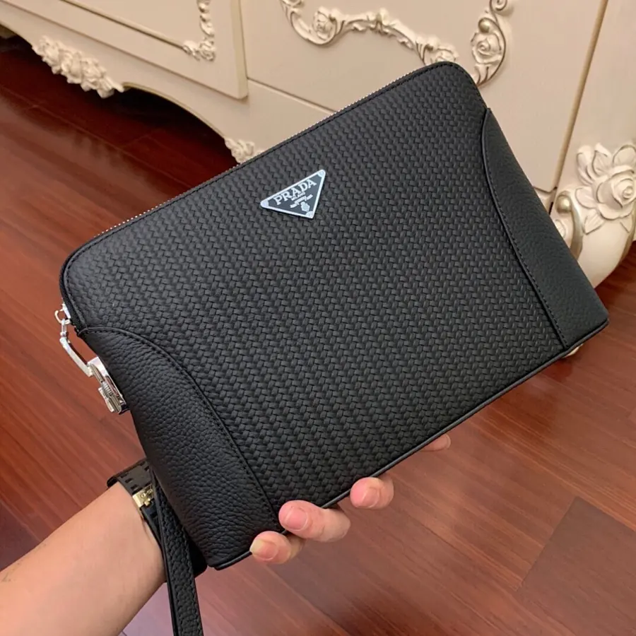 プラダ（PRADA） クラッチバッグ 手持ちタイプ メンズ｜新品 9654E426