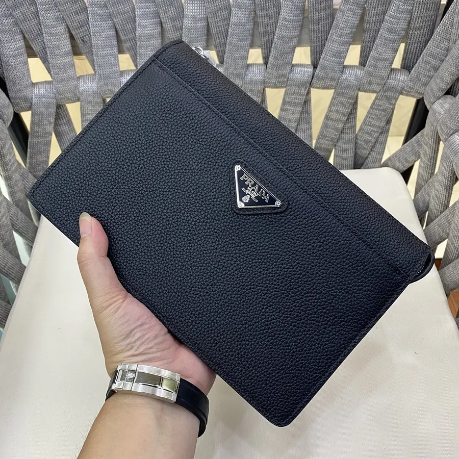 プラダ（PRADA） メンズ クラッチバッグ レザー｜新品 98802239