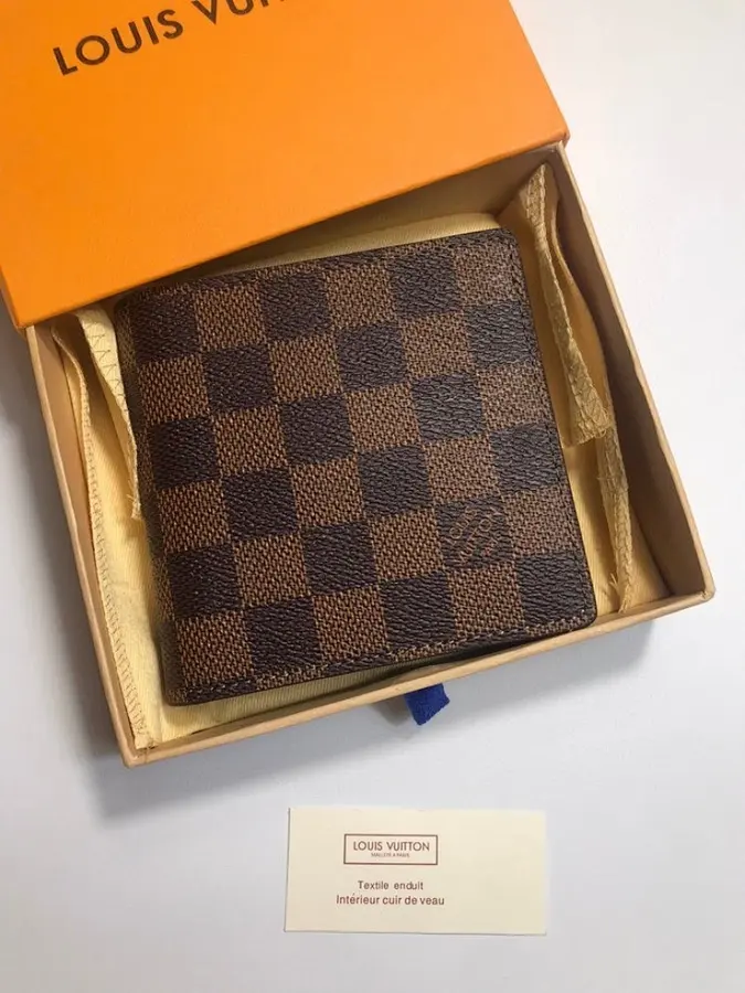 ルイ・ヴィトン（LOUIS VUITTON） ウォレット レザー メンズ｜新品 9A4CC624