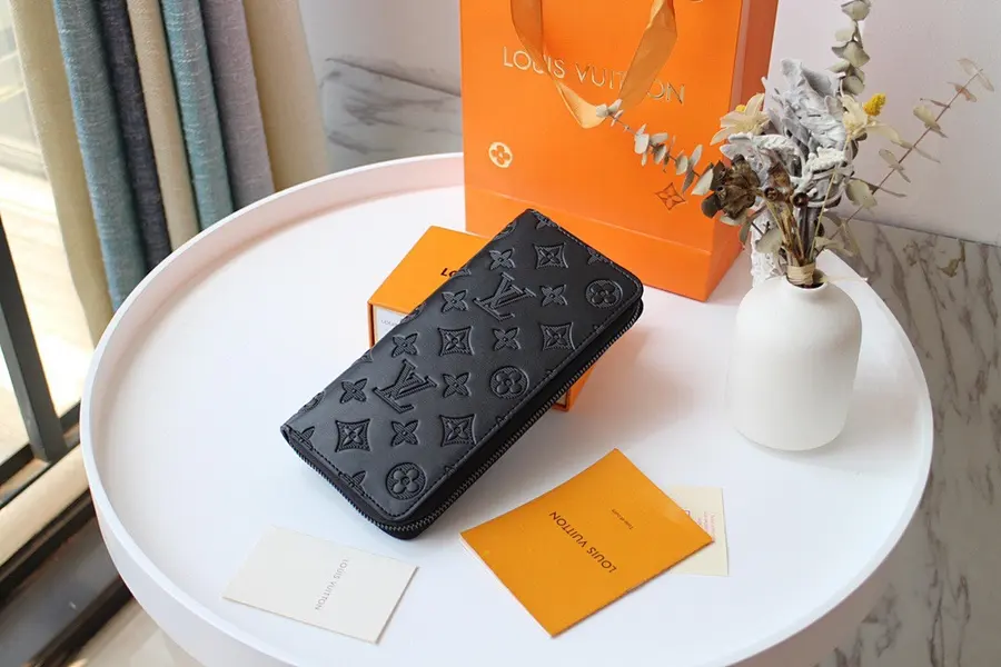 ルイ・ヴィトン（LOUIS VUITTON） ロングタイプ 長財布 メンズ｜新品 9A64A009の商品画像