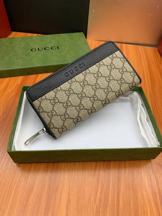 グッチ（GUCCI） 長財布 ロングタイプ メンズ｜新品 9E5ED2BCの商品画像