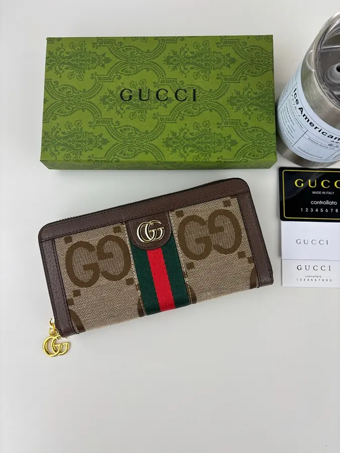 グッチ(GUCCI) レディース ロングウォレット レザー|新品 9E8418A7の商品画像