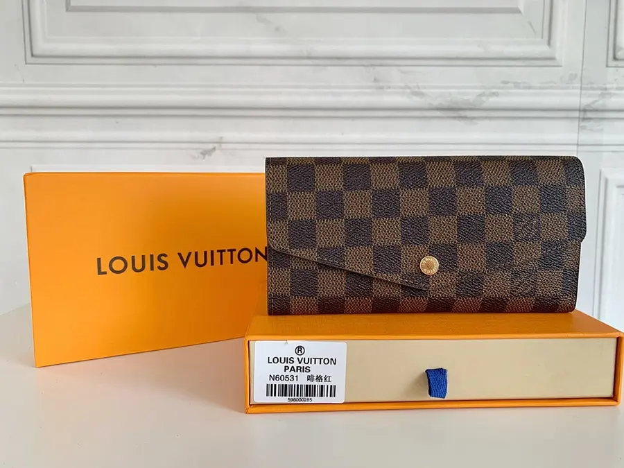 ルイ・ヴィトン（LOUIS VUITTON） レディース 財布 デイリー向け｜新品 A018C6DBの商品画像