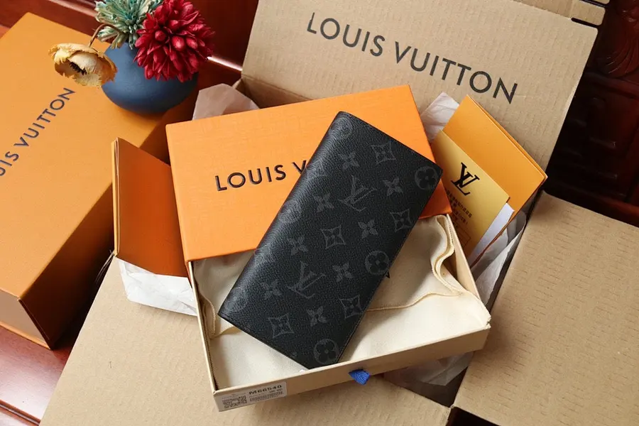 ルイ・ヴィトン（LOUIS VUITTON） 長財布 新品 メンズ 収納しやすい｜A0395388