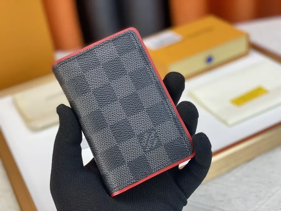 ルイ・ヴィトン（LOUIS VUITTON） コンパクト コンパクト財布 メンズ｜新品 A04513D5
