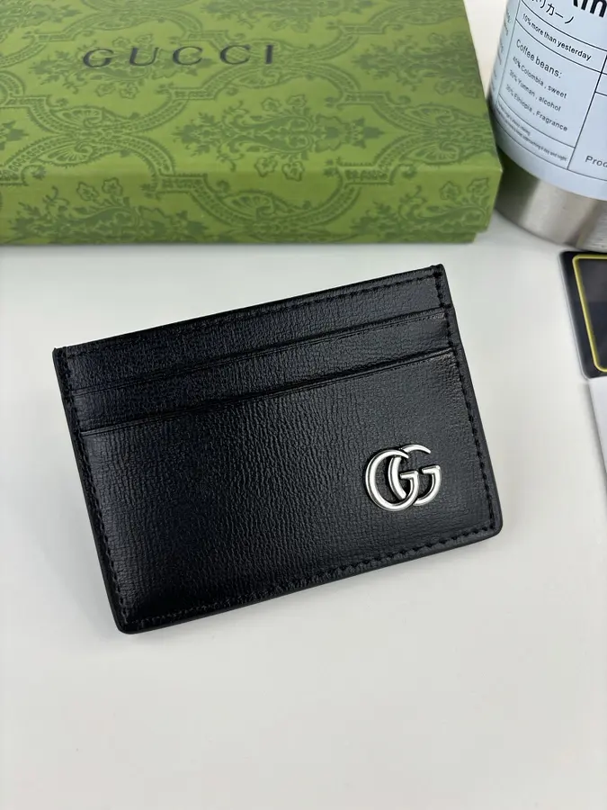 グッチ(GUCCI) カードホルダー 新品 男女兼用 スリム|A13A84E4の商品画像