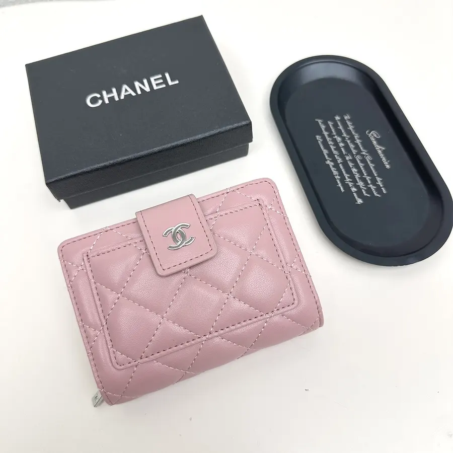シャネル（CHANEL） カードホルダー レザー レディース｜新品 A16FCC4D
