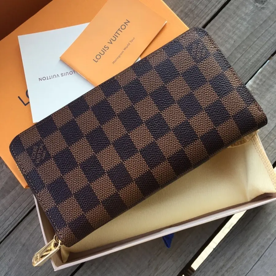 ルイ・ヴィトン（LOUIS VUITTON） メンズ ウォレット デイリー向け｜新品 A24C7801