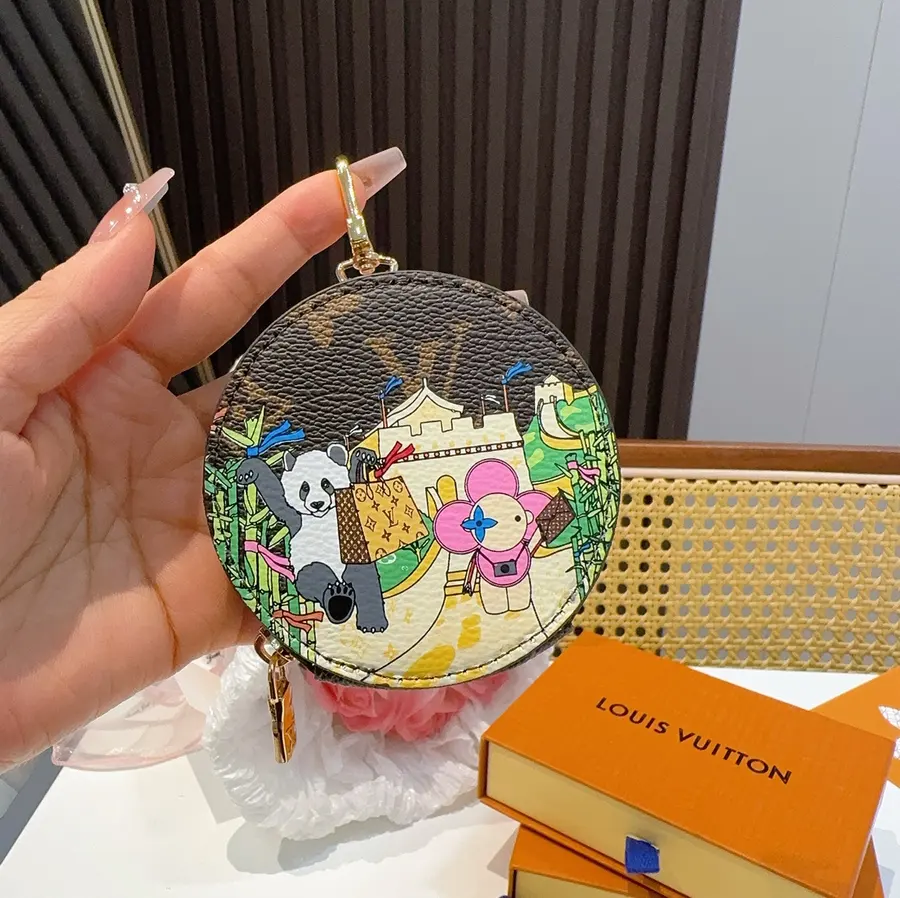 ルイ・ヴィトン（LOUIS VUITTON） キーケース レザー 男女兼用｜新品 A3A97F96