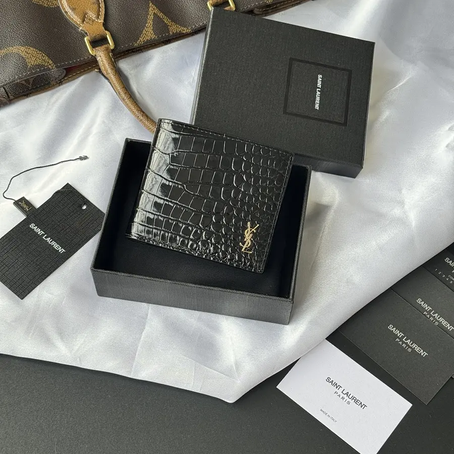 サンローラン（SAINT LAURENT） コンパクト ミニ財布 メンズ｜新品 A6CA296A