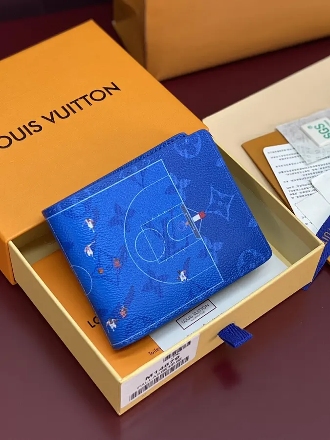 ルイ・ヴィトン（LOUIS VUITTON） レディース コンパクト財布 持ち歩きやすい｜新品 A9B081BBの商品画像