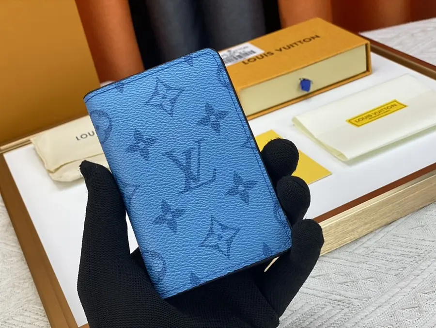 ルイ・ヴィトン（LOUIS VUITTON） ミニ財布 新品 レディース レザー｜AA2059B6