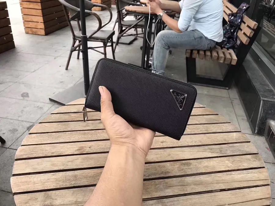プラダ（PRADA） ウォレット デイリー向け メンズ｜新品 AB33D294