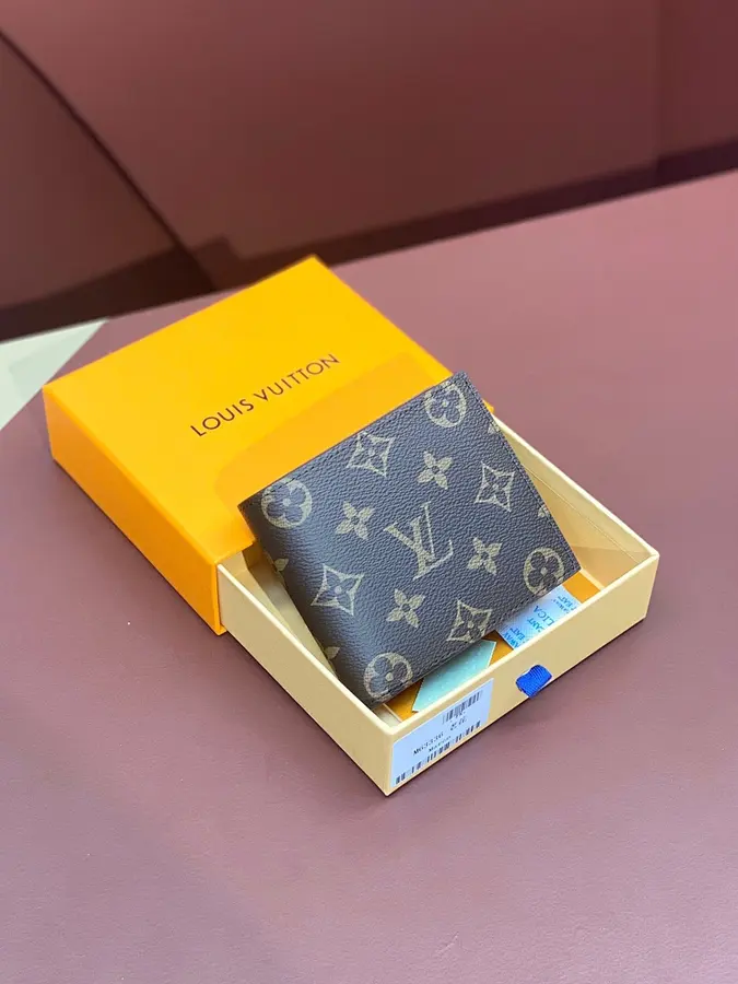 ルイ・ヴィトン（LOUIS VUITTON） コンパクト財布 新品 レディース コンパクト｜AD0A9B7E