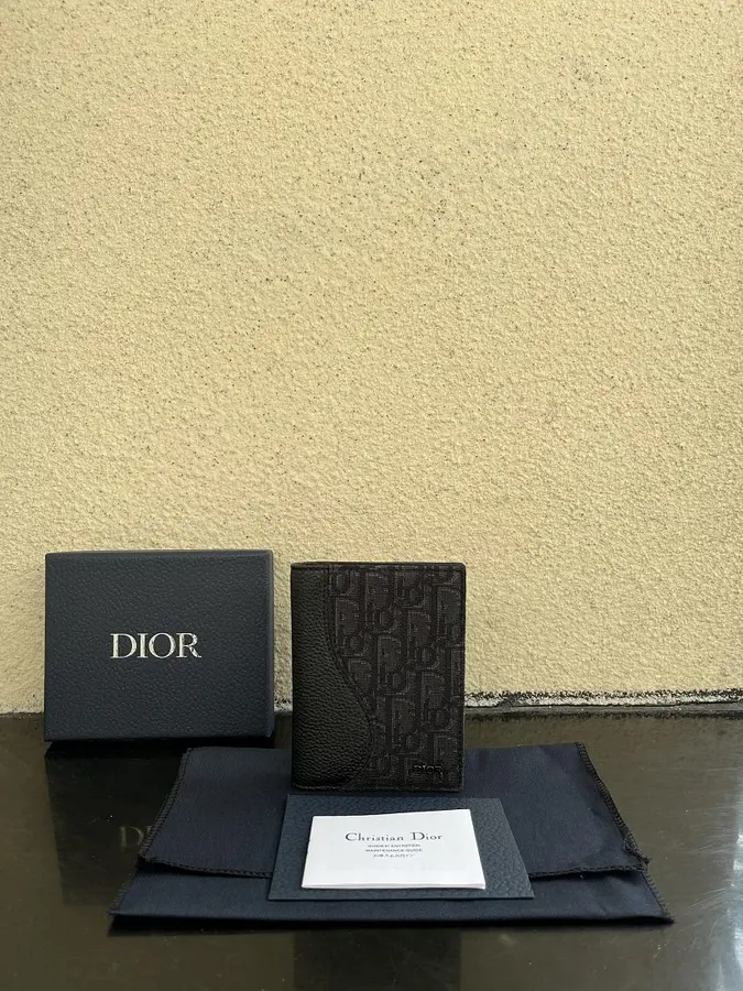 DIOR ディオール（DIOR） メンズ パスポートホルダー レザー｜新品 AEFF0659