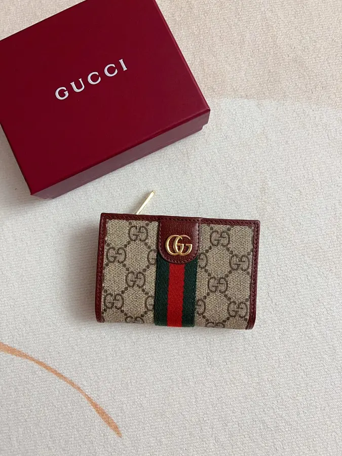 グッチ（GUCCI） ミニ財布 持ち歩きやすい メンズ｜新品 B3A71848