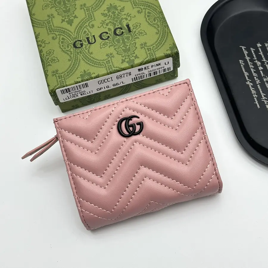 グッチ（GUCCI） カードケース スリム レディース｜新品 B66BD794