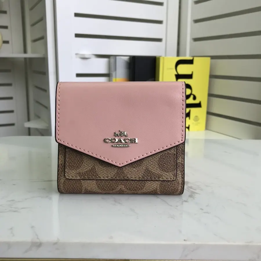 コーチ（COACH） コンパクト財布 新品 レディース 持ち歩きやすい｜B9EAE494