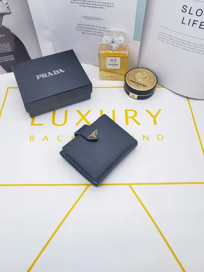 PRADA プラダ（PRADA） コンパクト財布 新品 レディース レザー｜BA65815C