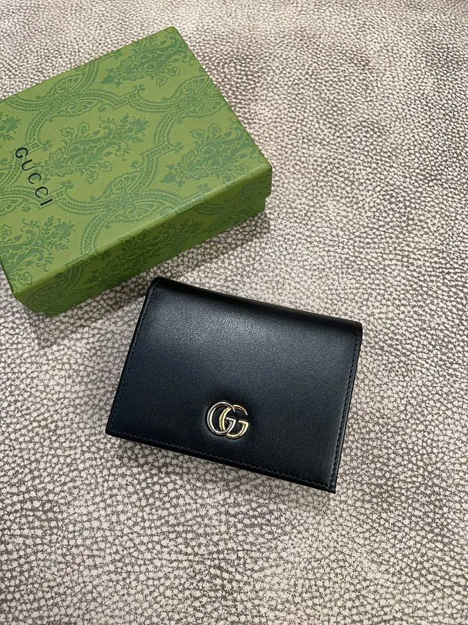 グッチ（GUCCI） コンパクト財布 持ち歩きやすい レディース｜新品 BA77340Bの商品画像