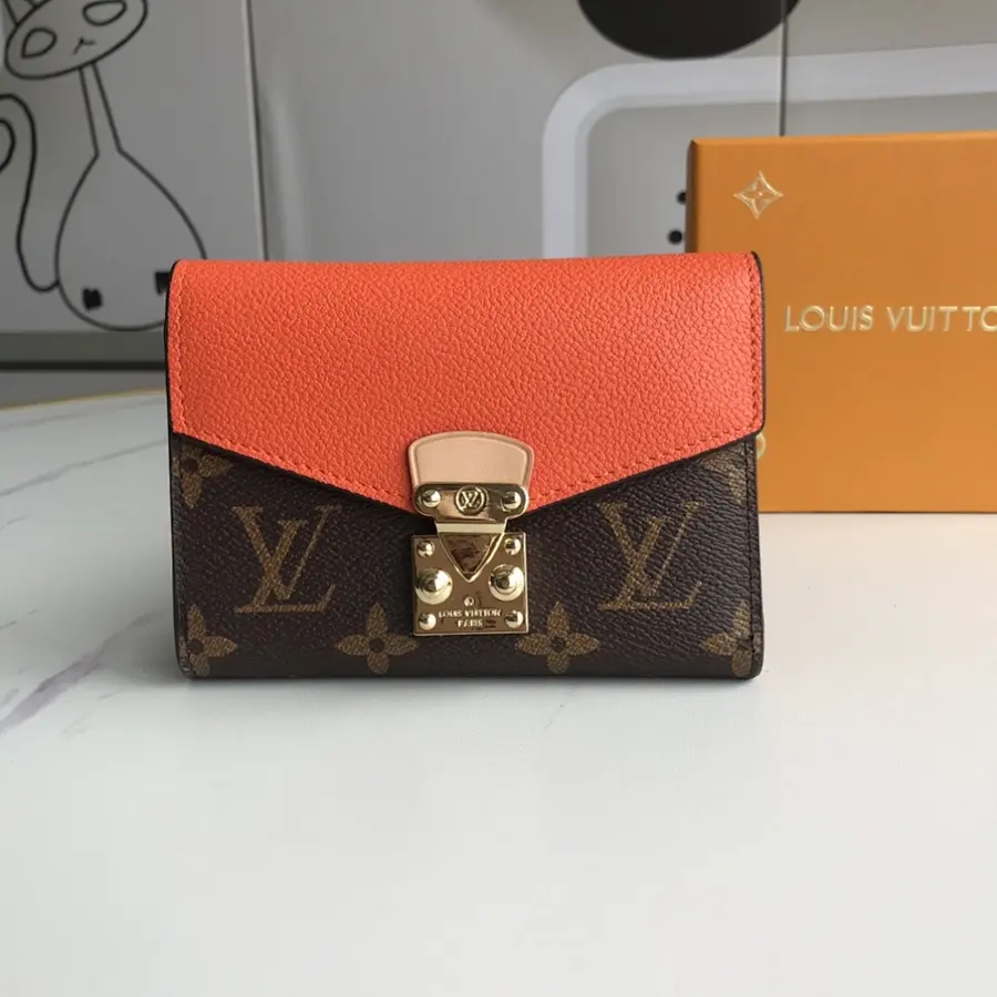 ルイ・ヴィトン（LOUIS VUITTON） レディース 財布 レザー｜新品 BACD4A39