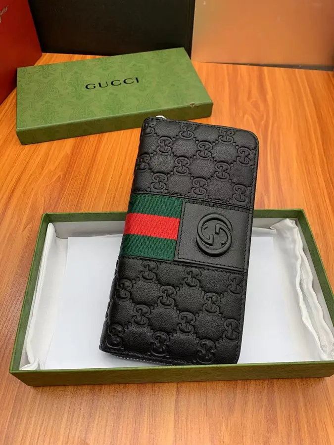 グッチ（GUCCI） メンズ 長財布 収納しやすい｜新品 BEBEE7F1