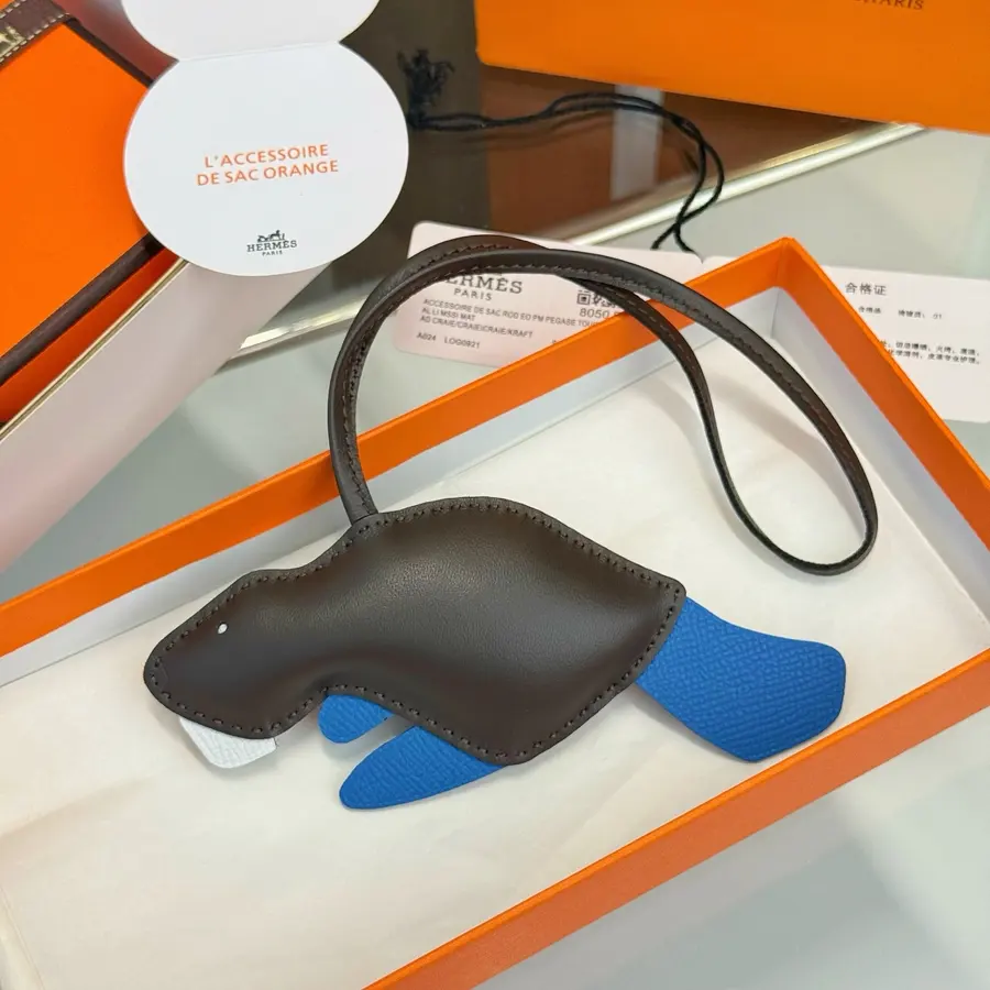 HERMÈS エルメス（HERMÈS） メタル キーホルダー 男女兼用｜新品 C0DE2339