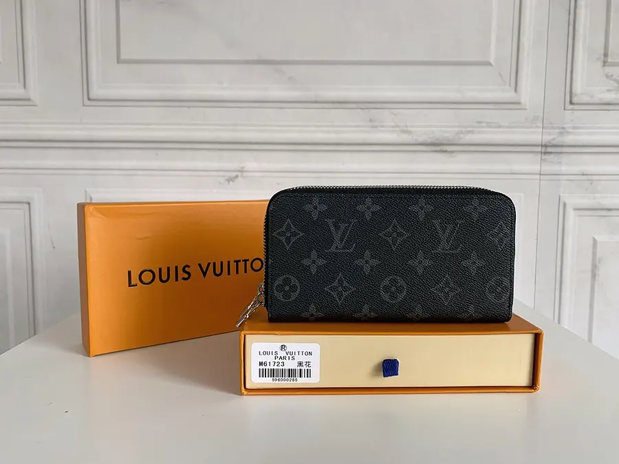 ルイ・ヴィトン(LOUIS VUITTON) 長財布 新品 レディース レザー|C6130CF7の商品画像