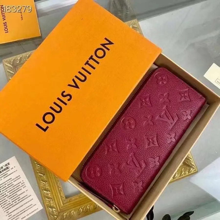 ルイ・ヴィトン（LOUIS VUITTON） レディース ロングウォレット レザー｜新品 CA29E904