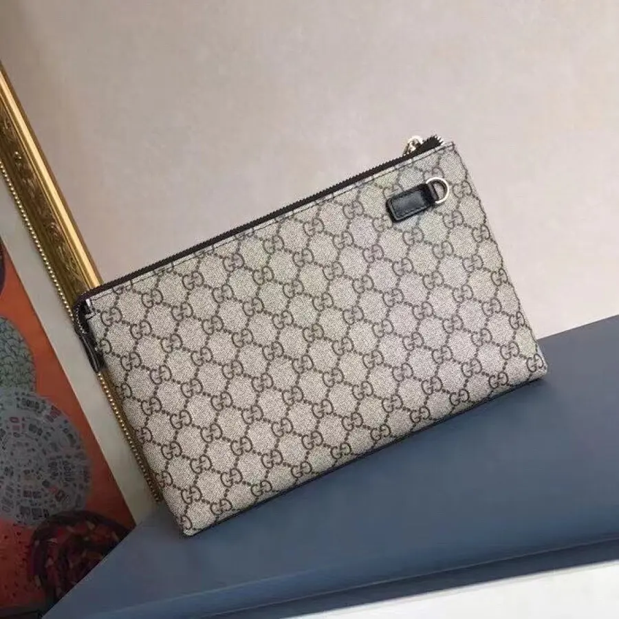 グッチ（GUCCI） 手持ちタイプ クラッチバッグ メンズ｜新品 CA97418A