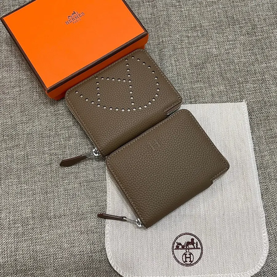 エルメス（HERMÈS） レディース ミニ財布 コンパクト｜新品 CAAB7F2D