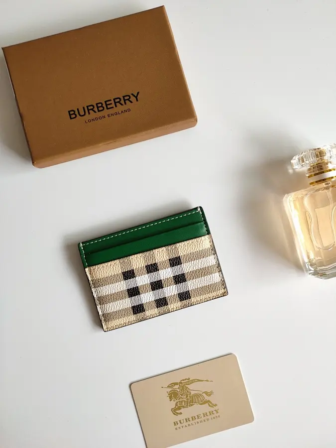 BURBERRY バーバリー（BURBERRY） メンズ カードホルダー レザー｜新品 CD06E5F6