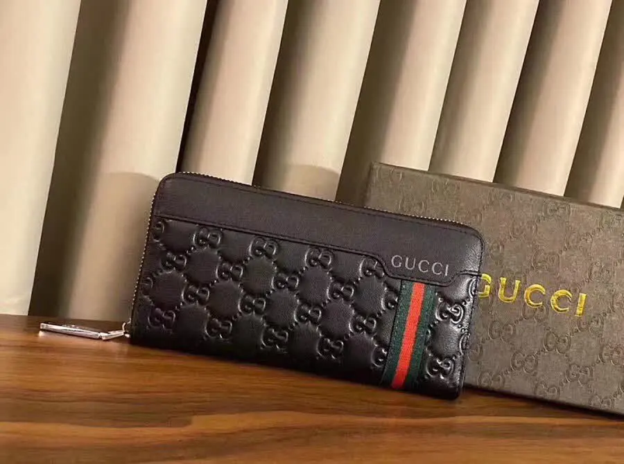 グッチ（GUCCI） 長財布 レザー メンズ｜新品 CE2E8959
