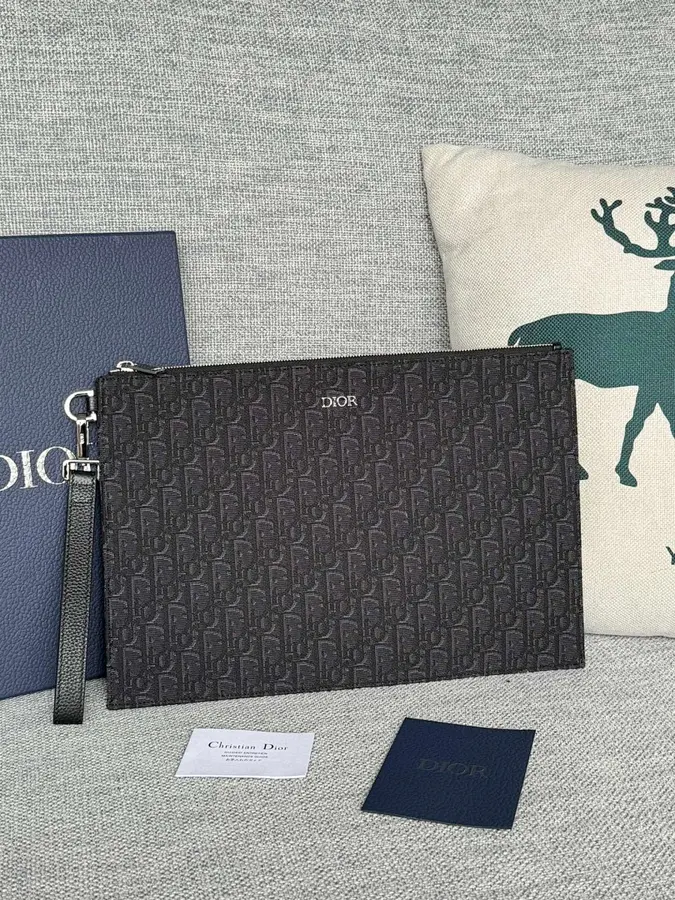 ディオール(DIOR) クラッチバッグ レザー メンズ|新品 CEA178DAの商品画像