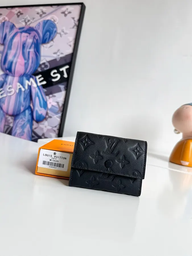 ルイ・ヴィトン（LOUIS VUITTON） ミニ財布 新品 レディース 持ち歩きやすい｜CFB3C036