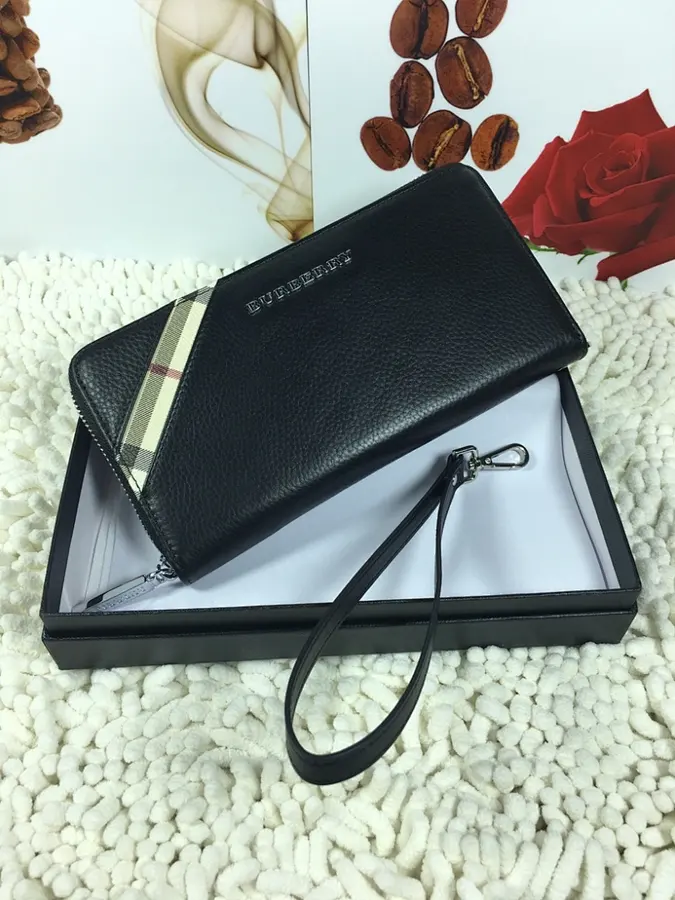 バーバリー（BURBERRY） ロングタイプ ロングウォレット メンズ｜新品 D0C607A7の商品画像