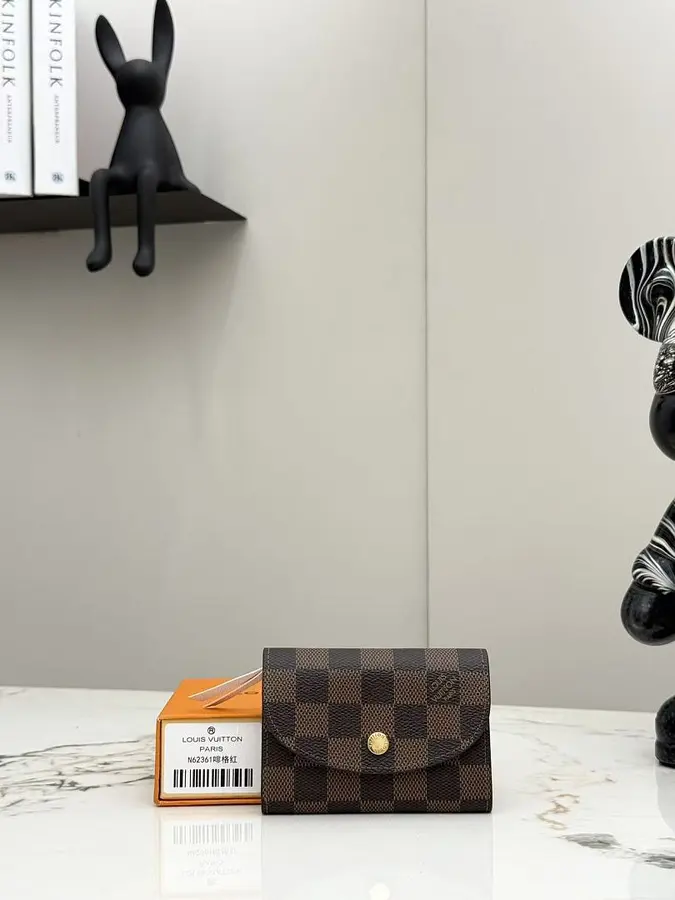 LOUIS VUITTON ルイ・ヴィトン（LOUIS VUITTON） 小銭入れ 新品 レディース 持ち歩きやすい｜D4798D6F