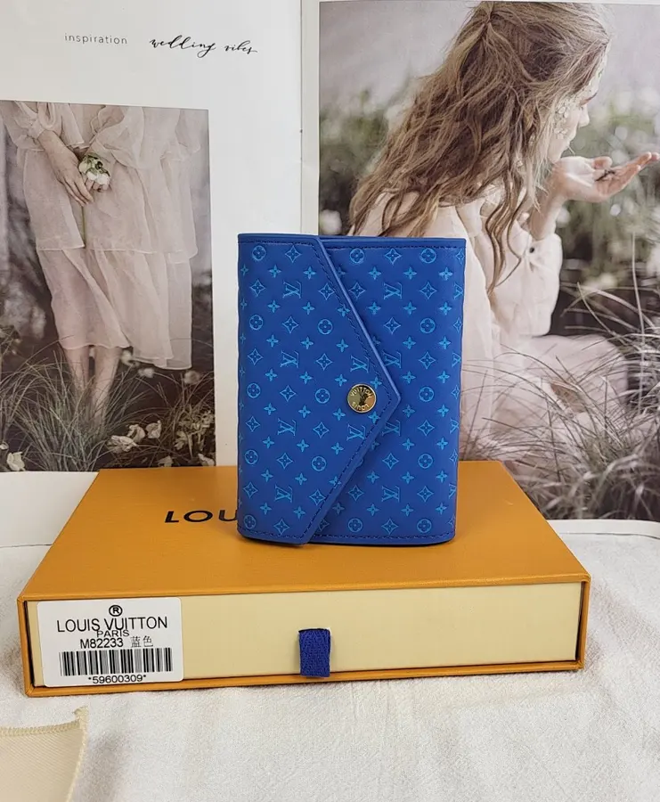 ルイ・ヴィトン（LOUIS VUITTON） レザー ウォレット レディース｜新品 D6167E3F