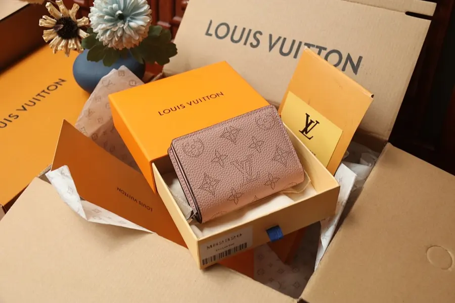 ルイ・ヴィトン（LOUIS VUITTON） コンパクト コンパクト財布 レディース｜新品 D7A8E562