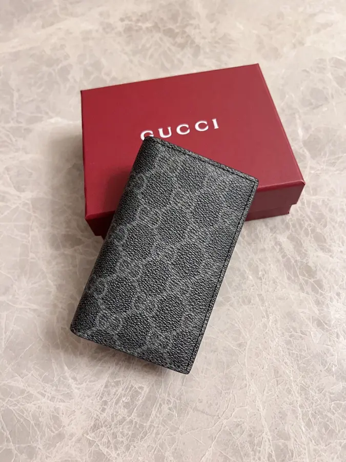 グッチ（GUCCI） 収納しやすい ロングウォレット レディース｜新品 D8E982E0