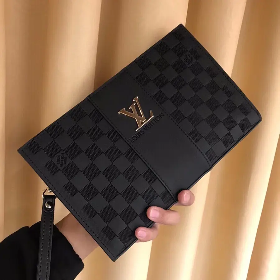 ルイ・ヴィトン（LOUIS VUITTON） メンズ クラッチバッグ レザー｜新品 D96DEA8C