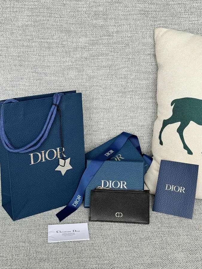 ディオール（DIOR） カードケース レザー 男女兼用｜新品 DD746C37