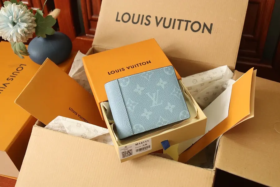 ルイ・ヴィトン（LOUIS VUITTON） コンパクト財布 新品 レディース レザー｜E0421FF9