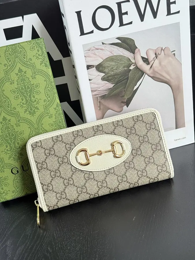 グッチ（GUCCI） ロングウォレット ロングタイプ レディース｜新品 E6D165E6の商品画像