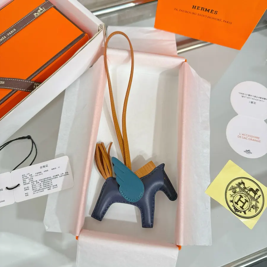 エルメス（HERMÈS） レディース キーリング メタル｜新品 EA72ED9Fの商品画像