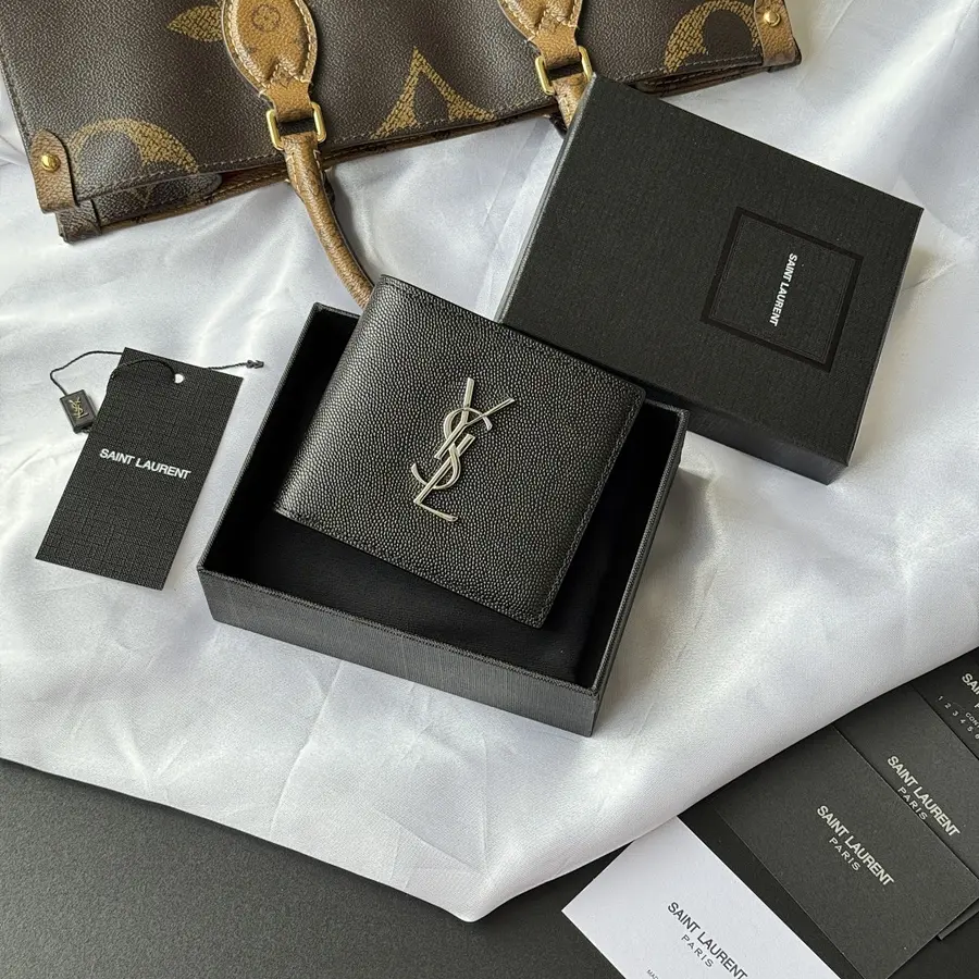 サンローラン(SAINT LAURENT) コンパクト財布 コンパクト メンズ|新品 EAB0D598の商品画像