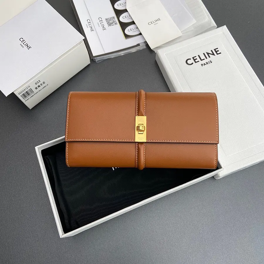 セリーヌ(CELINE) コンパクト財布 持ち歩きやすい レディース|新品 EE6D0604の商品画像