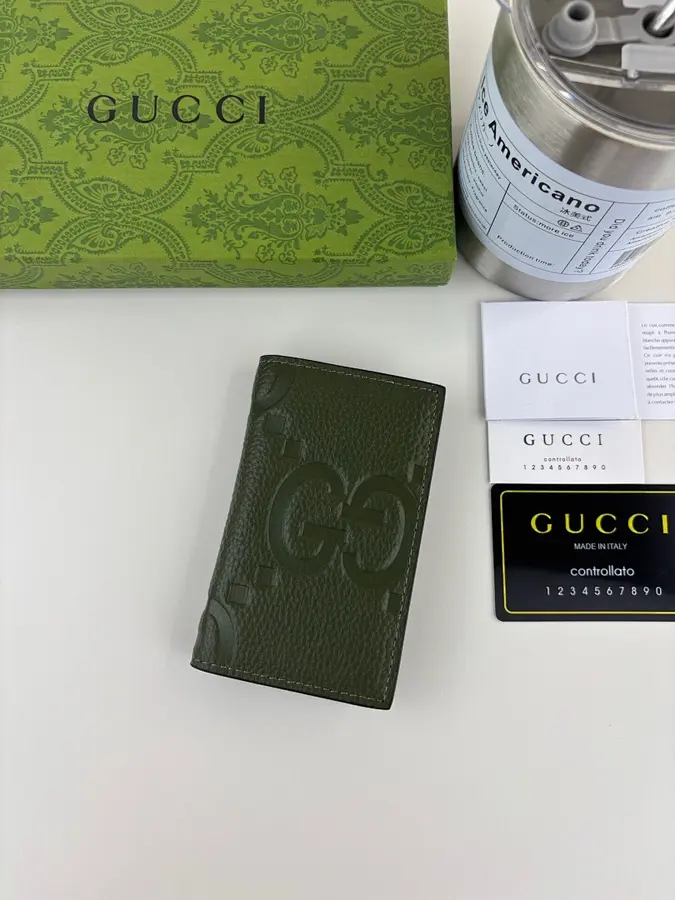 グッチ(GUCCI) ミニ財布 新品 レディース 持ち歩きやすい|EECE7486の商品画像