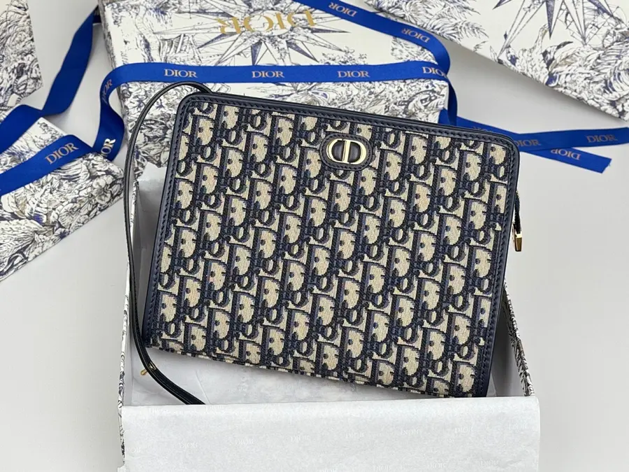ディオール（DIOR） クラッチバッグ 手持ちタイプ メンズ｜新品 EF917F7Aの商品画像