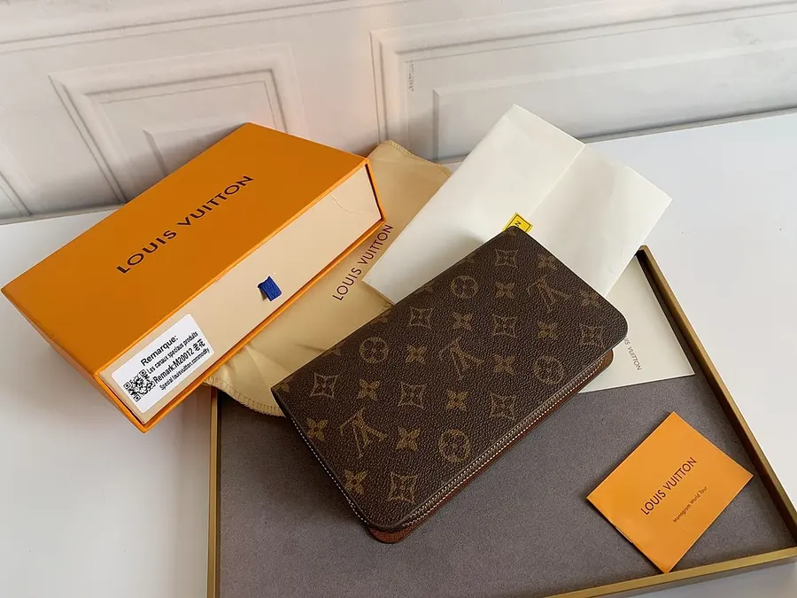 ルイ・ヴィトン（LOUIS VUITTON） ロングウォレット 収納しやすい レディース｜新品 F474D244